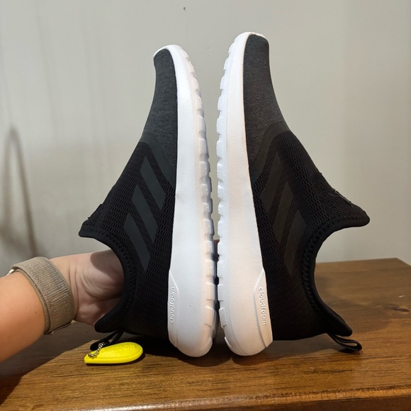 Adidas Lite Racer Slip On Sneaker Left Shoe - 8 Right Shoe - 7.5 Black Gray - Picture 8 of 9